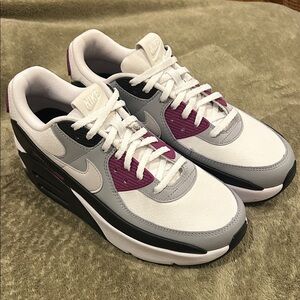 NWOB Nike Air Max 90 LV8 "White/Bold Berry/Wolf Grey/Photon Dust" Women's Shoe